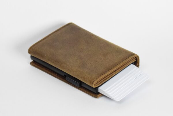 Oak brown pop up wallet - Image 2
